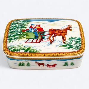 VTG Christmas‎ Mikasa Holiday Ride Collectible Trinket Box Made in Japan
